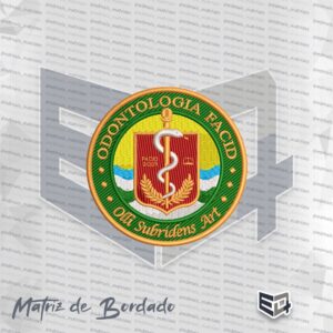 Matriz de bordado circular do curso de Odontologia da FACID. O desenho apresenta um brasão central vermelho com o bastão de Esculápio e uma serpente branca, cercado por ramos dourados, sobre um fundo amarelo e verde com inscrições em dourado.