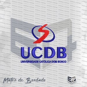 Matriz de bordado computadorizado da UCDB (Universidade Católica Dom Bosco) com logotipo composto por um símbolo estilizado em vermelho e azul sobre as iniciais "UCDB" e o nome completo da instituição em letras azuis com acabamento em ponto cheio.
