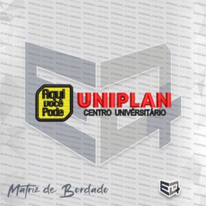 Matriz de bordado digital da Uniplan. À esquerda, um selo amarelo com borda preta e o texto "Aqui Você Pode". À direita, o nome "UNIPLAN" em letras vermelhas robustas e, abaixo, "CENTRO UNIVERSITÁRIO" em preto.
